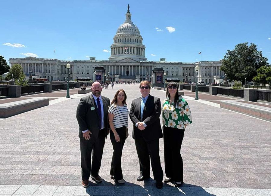 FNGLA-Leaders-in-Washington-D.C_crop_833_604