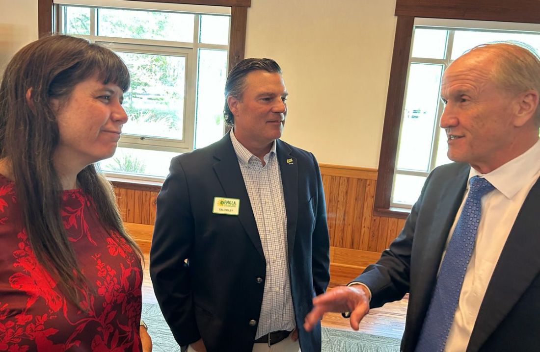 (L to R) FNGLA 2026-27 President Jennifer Parrish and CEO Tal Coley speak with UF President Stuart Bell. Image Courtesy UF/IFAS